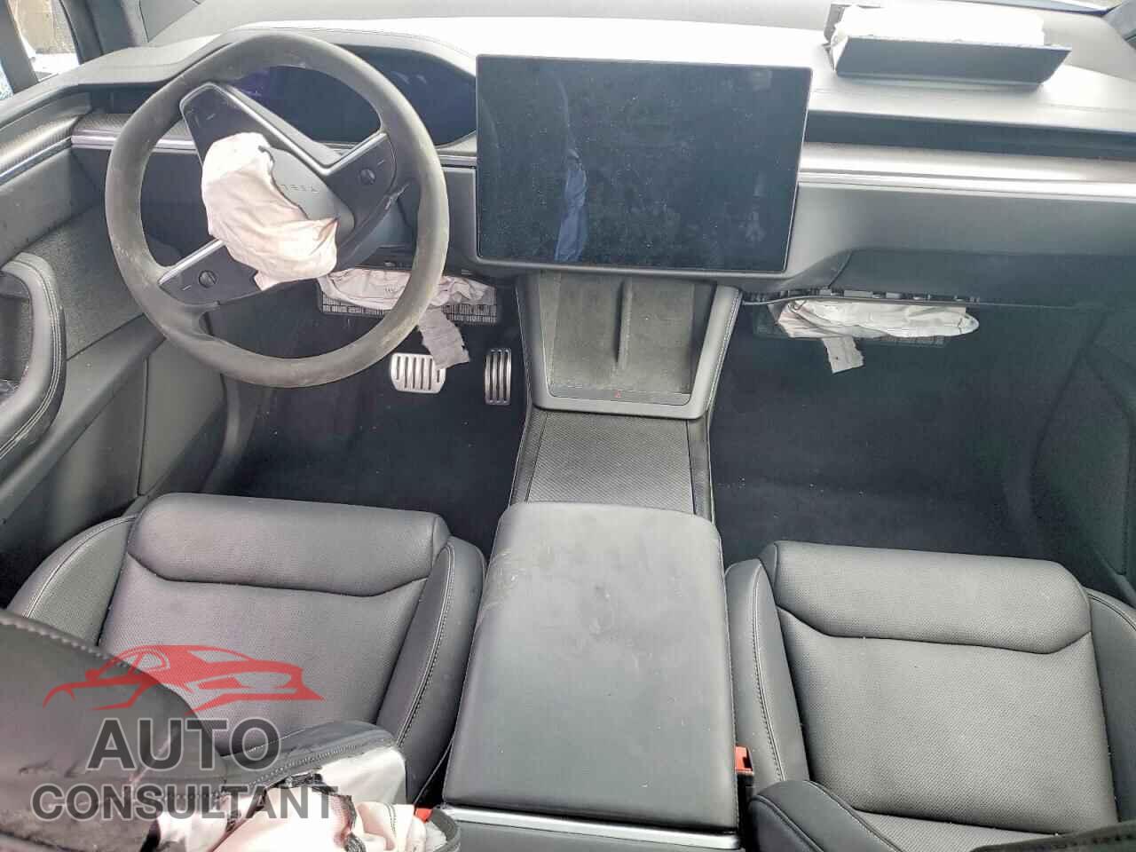 TESLA MODEL X 2024 - 7SAXCBE62RF453942