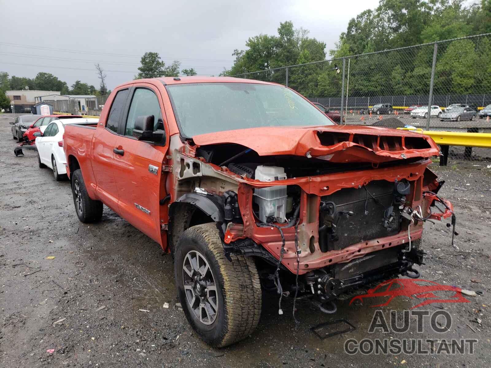 TOYOTA TUNDRA 2016 - 5TFUY5F10GX542658