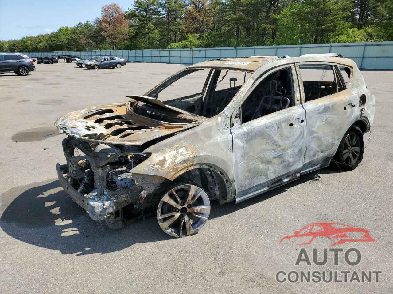TOYOTA RAV4 2017 - 2T3RFREV6HW572292