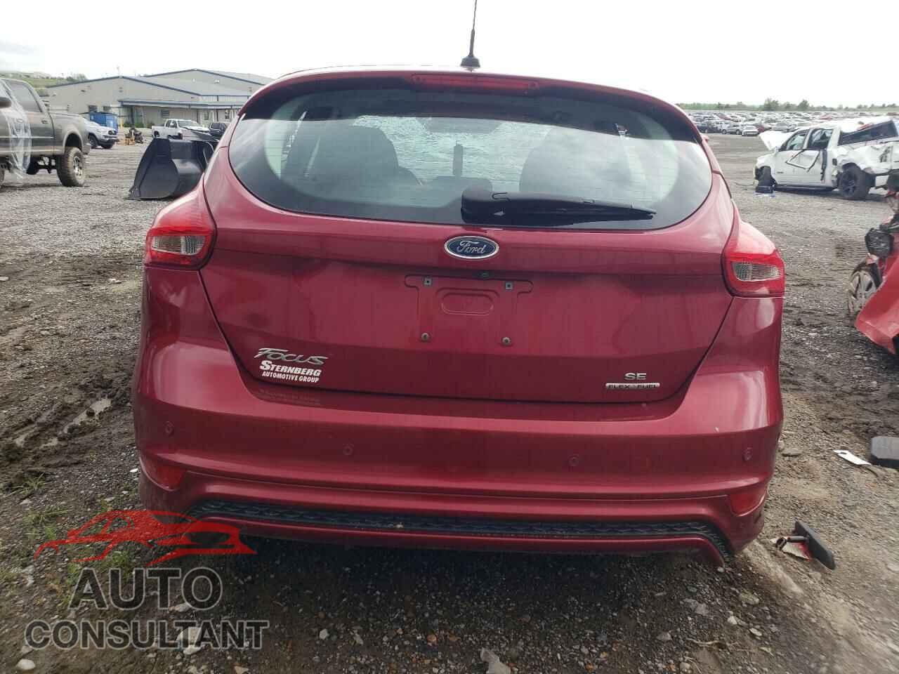 FORD FOCUS 2016 - 1FADP3K21GL358753