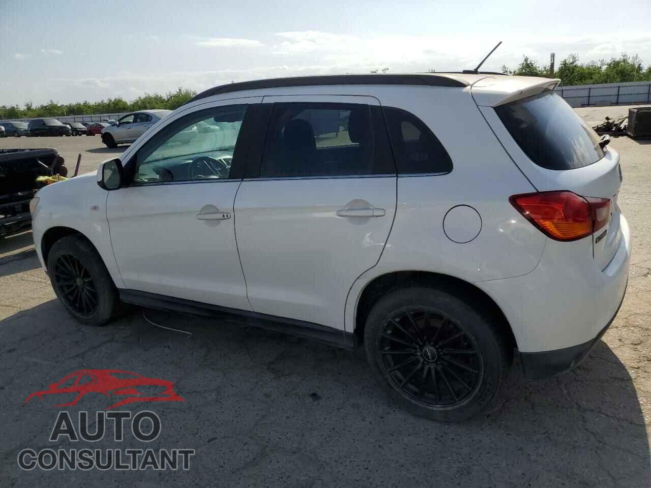 MITSUBISHI OUTLANDER 2014 - 4A4AR4AU4EE025862
