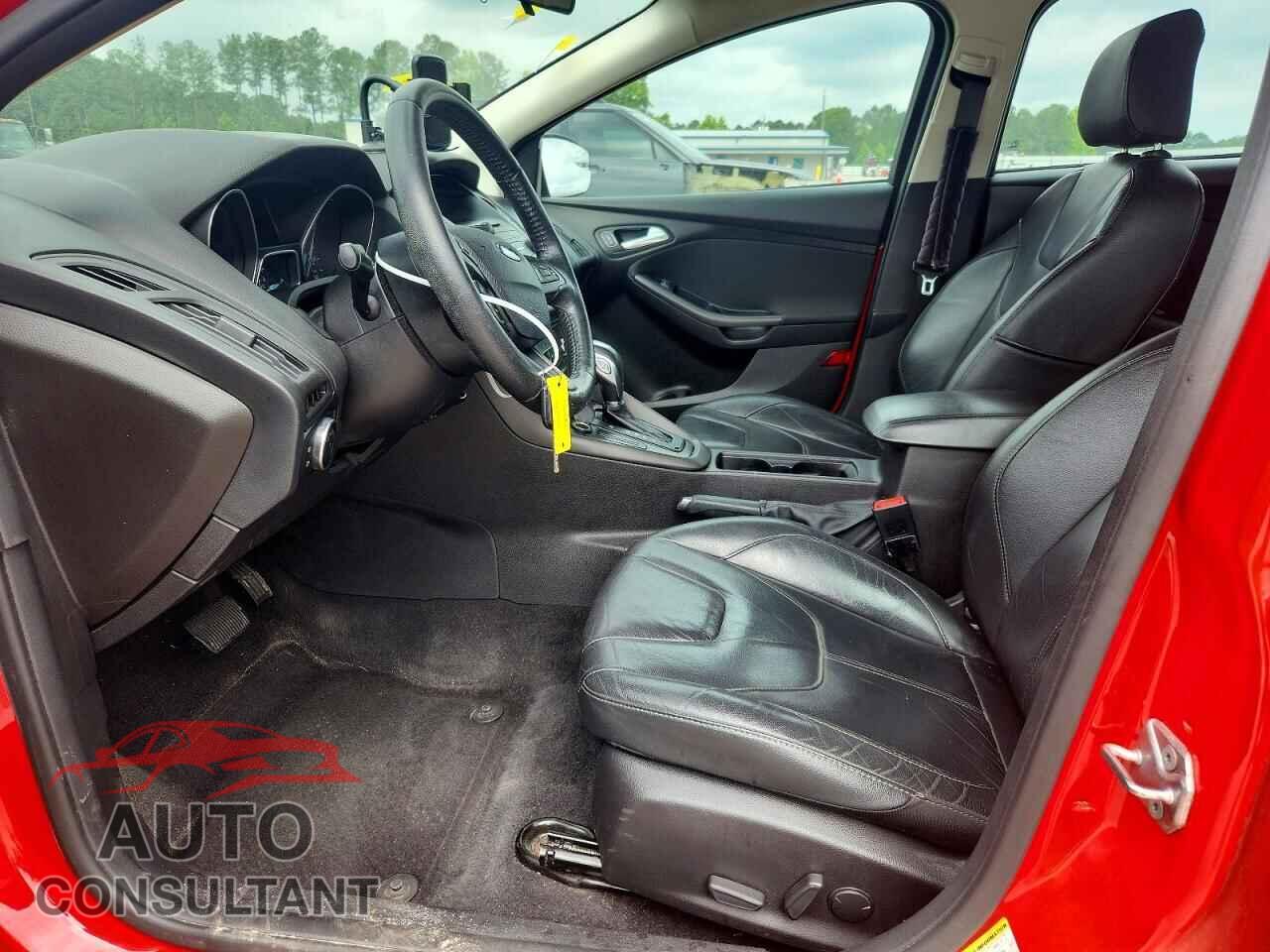 FORD FOCUS 2016 - 1FADP3K29GL206011