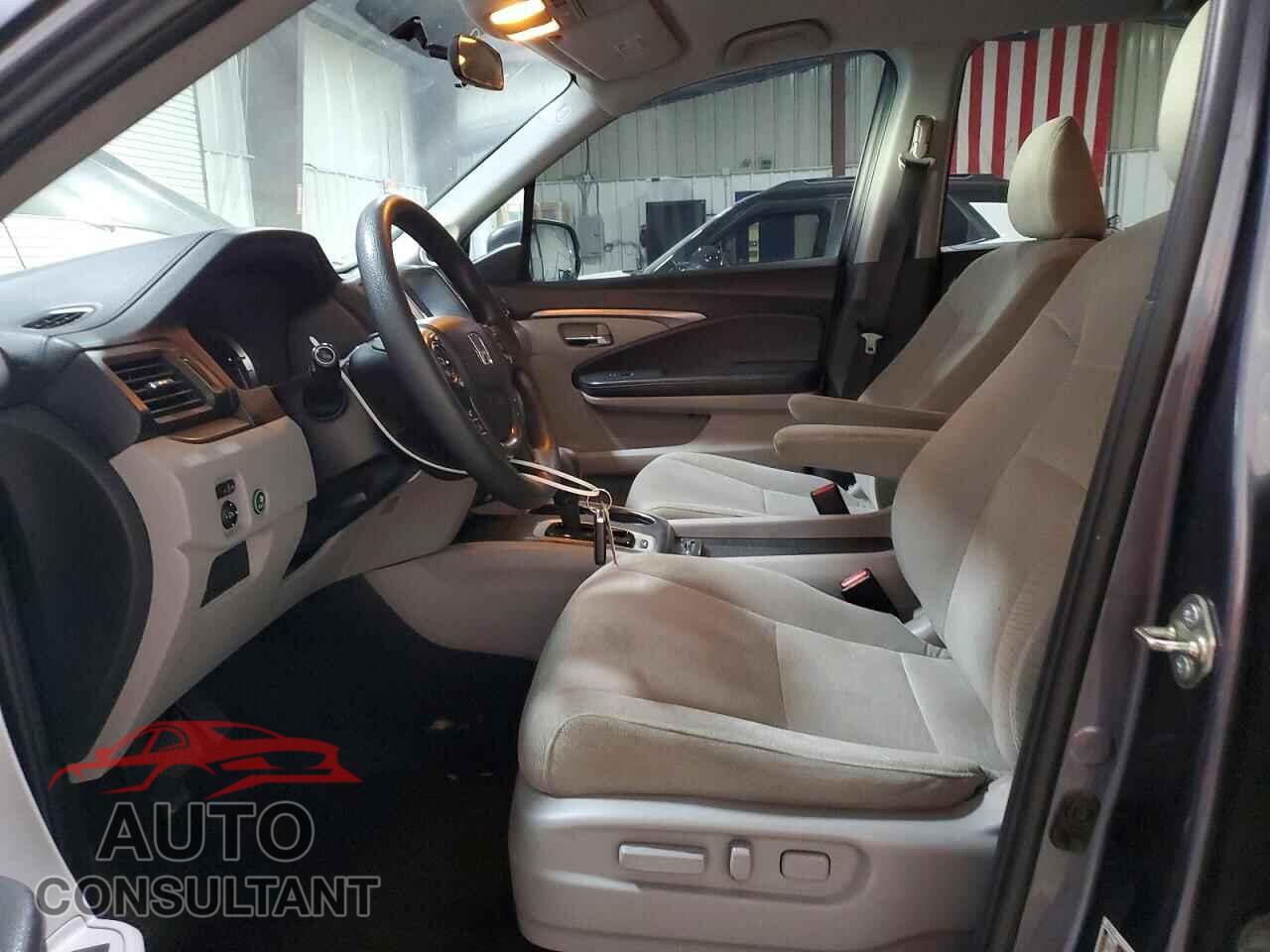 HONDA PILOT 2016 - 5FNYF6H34GB061978