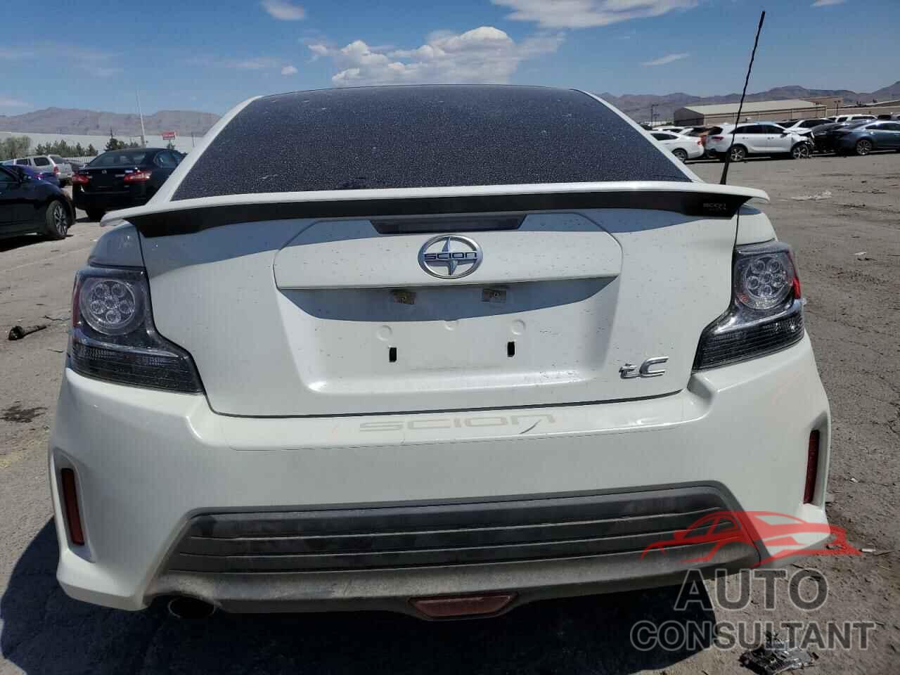 TOYOTA SCION 2015 - JTKJF5C70FJ004456