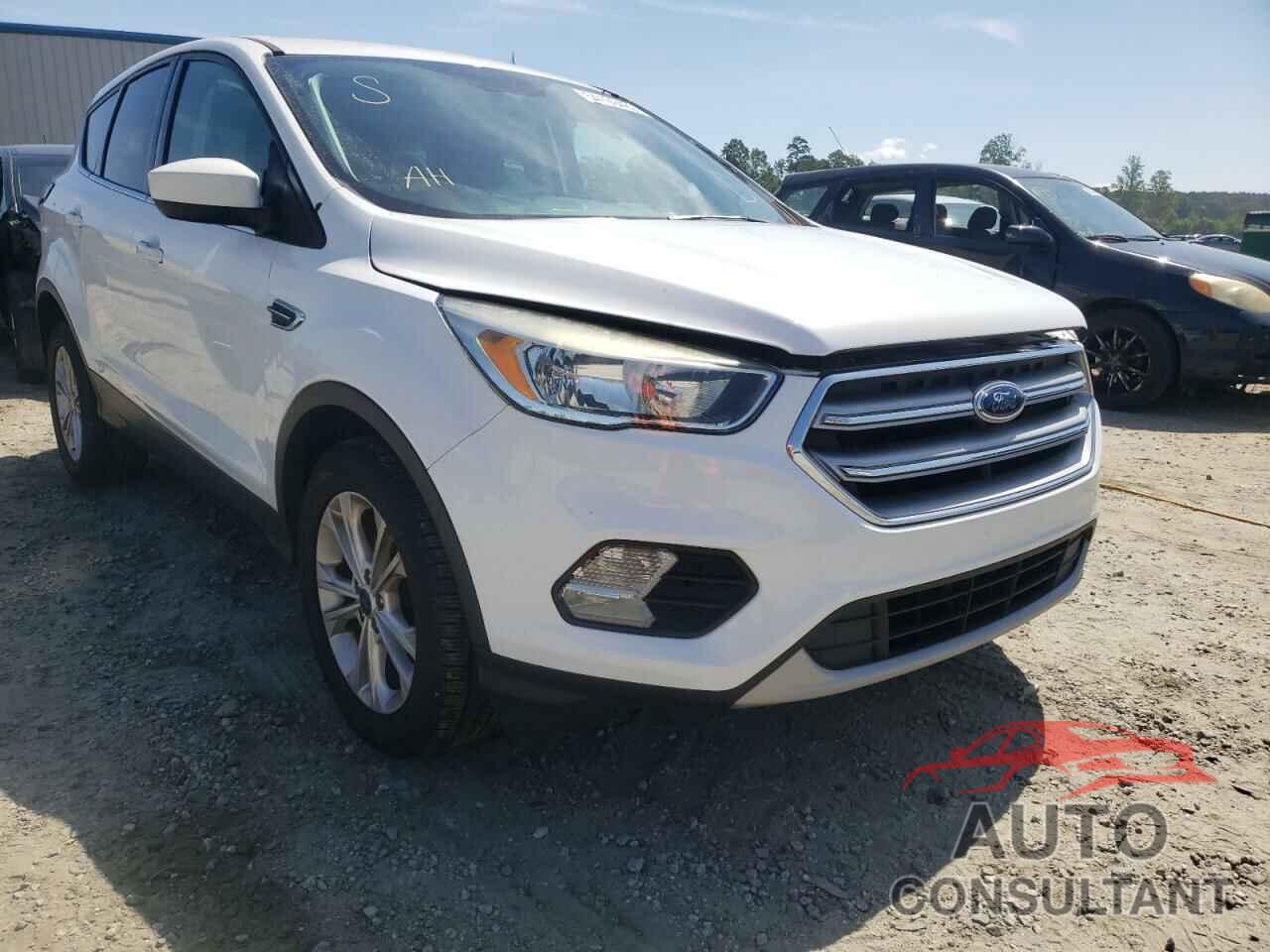 FORD ESCAPE 2017 - 1FMCU0GD1HUE40206