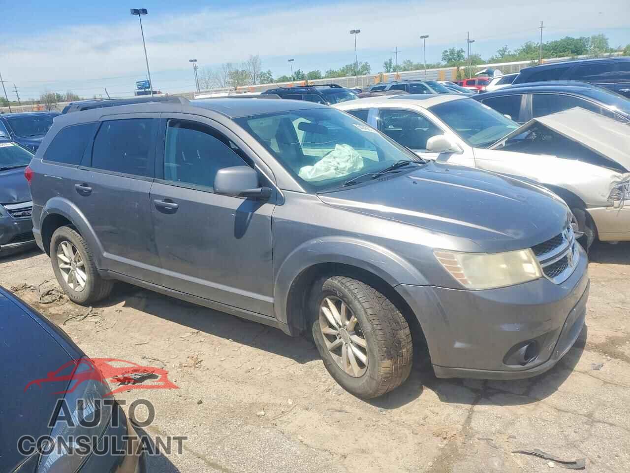 DODGE JOURNEY 2013 - 3C4PDCBG4DT576570