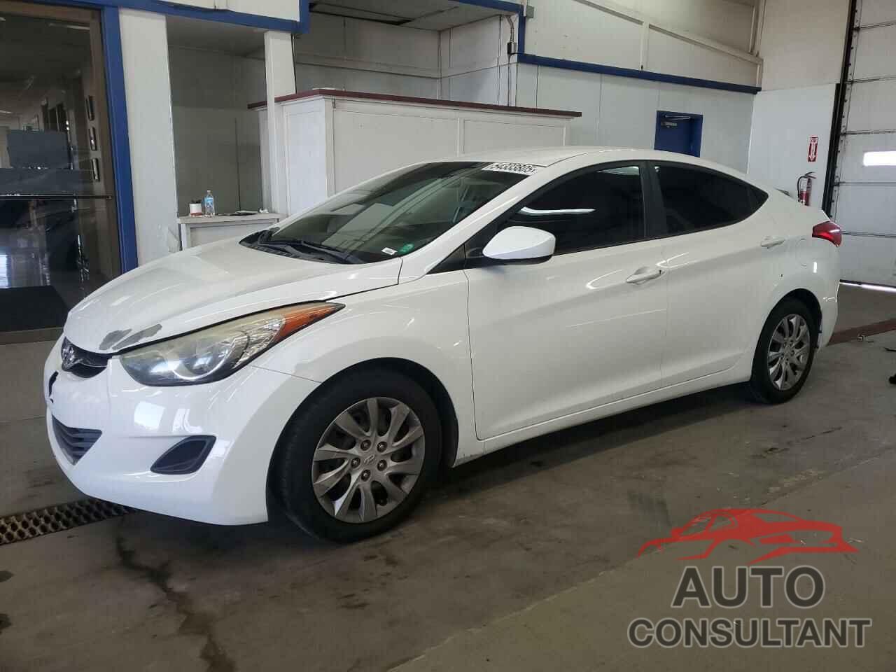 HYUNDAI ELANTRA 2013 - 5NPDH4AE1DH230974