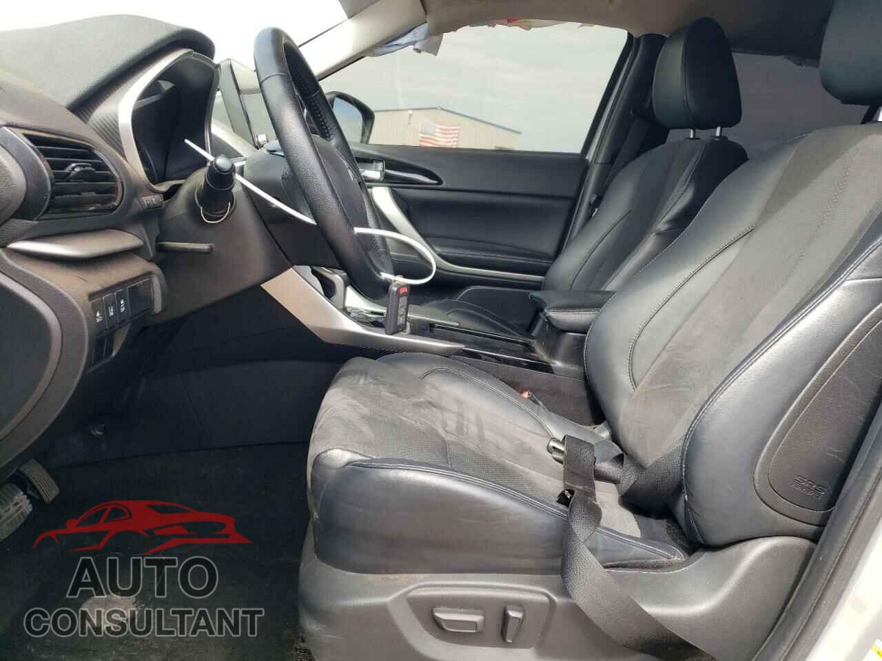 MITSUBISHI ECLIPSE 2023 - JA4ATWAA4PZ003179