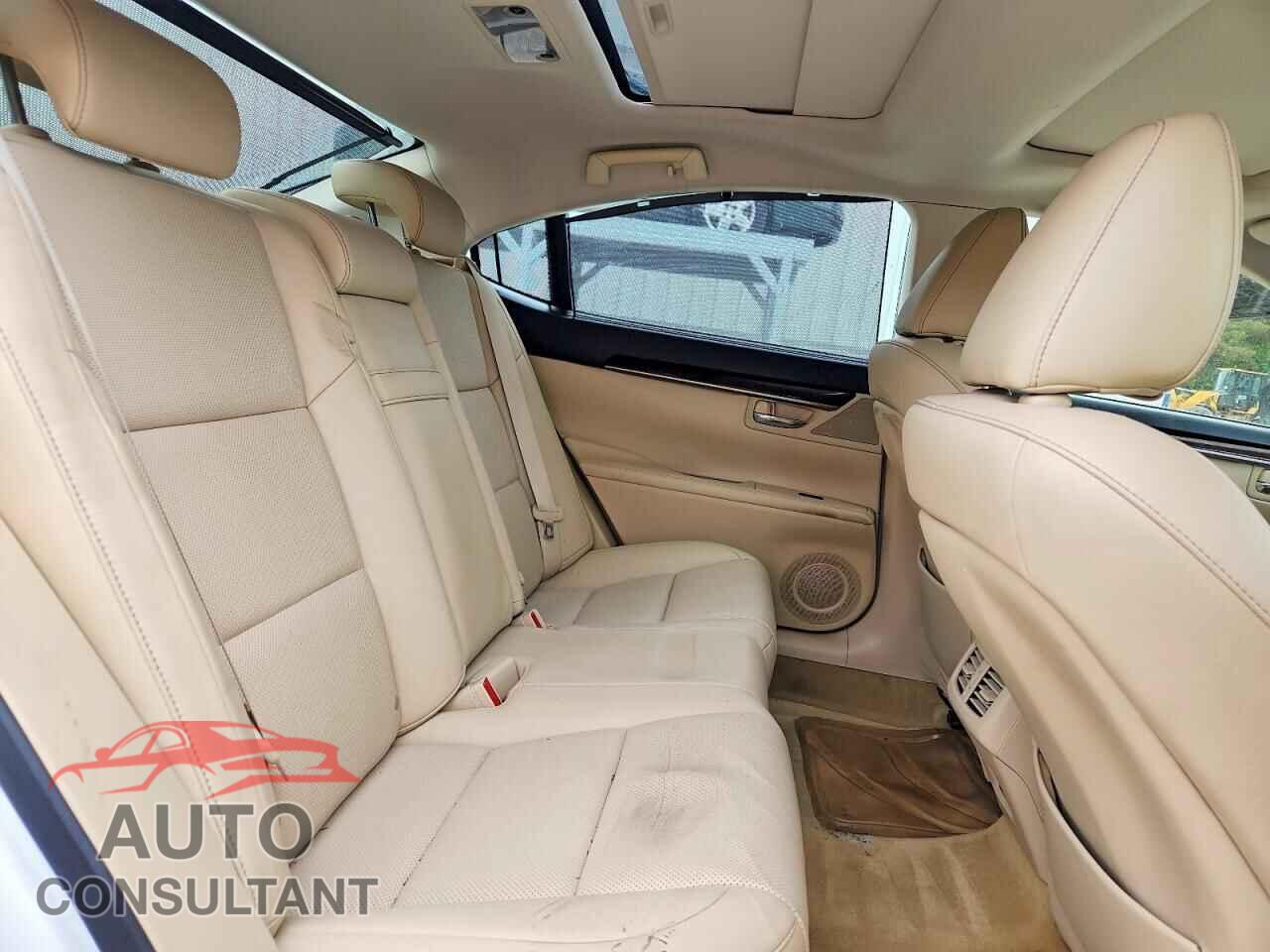 LEXUS ES350 2015 - JTHBK1GG3F2198788