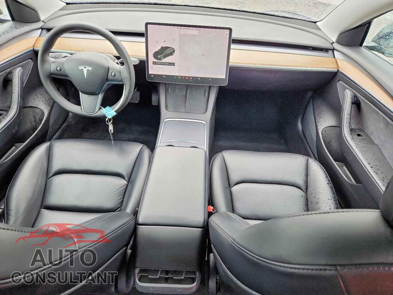 TESLA MODEL 3 2021 - 5YJ3E1EA4MF046038