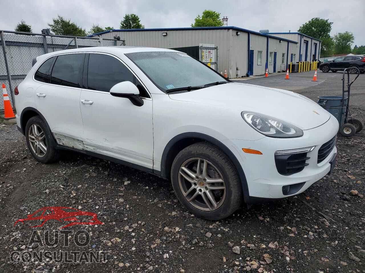 PORSCHE CAYENNE 2016 - WP1AA2A2XGKA37972