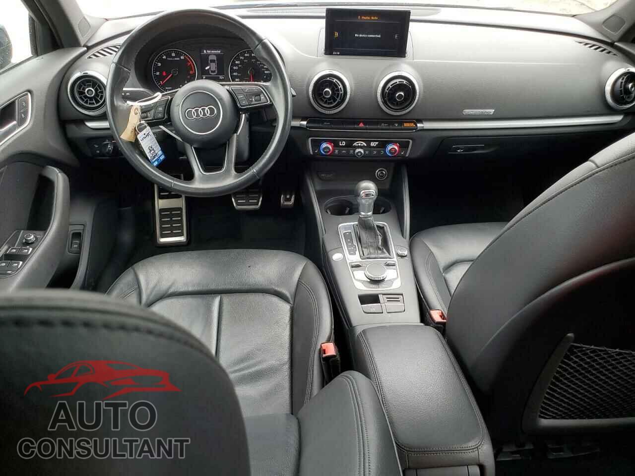 AUDI A3 2017 - WAUB8GFF0H1031578