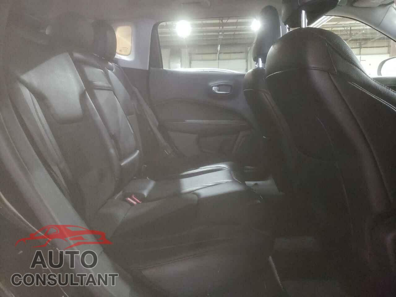 JEEP COMPASS 2017 - 3C4NJDBB8HT665266