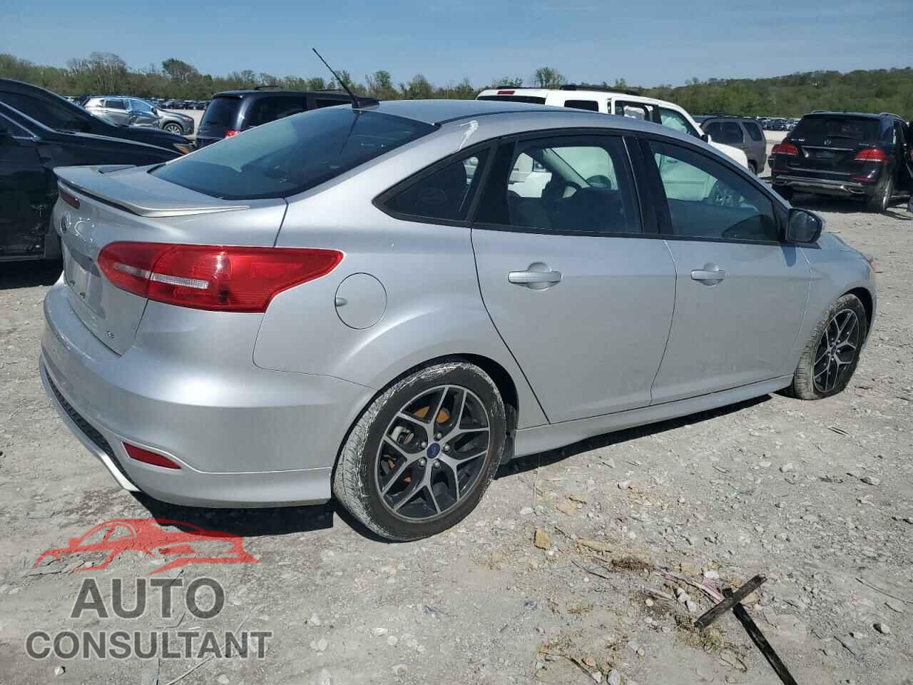 FORD FOCUS 2016 - 1FADP3F20GL223743