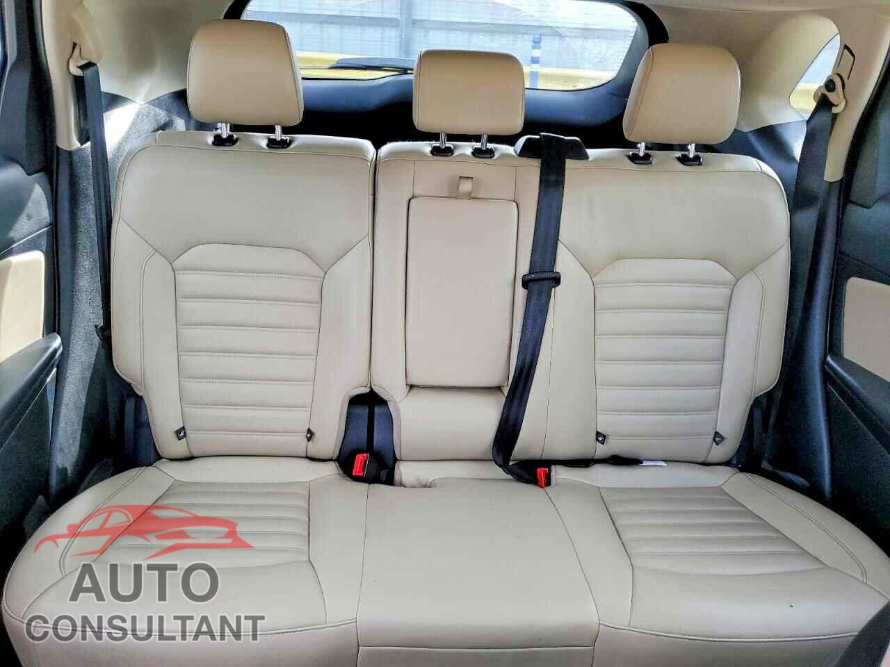 FORD EDGE 2016 - 2FMPK3J8XGBC40174