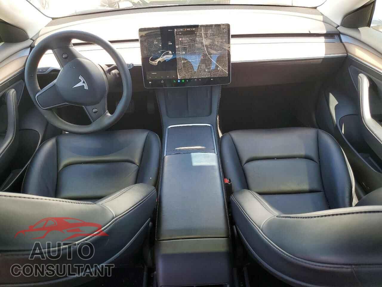 TESLA MODEL 3 2021 - 5YJ3E1EA3MF095733