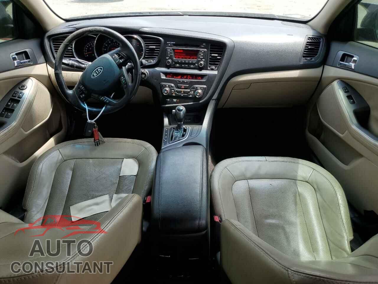 KIA OPTIMA 2011 - KNAGN4A73B5078214