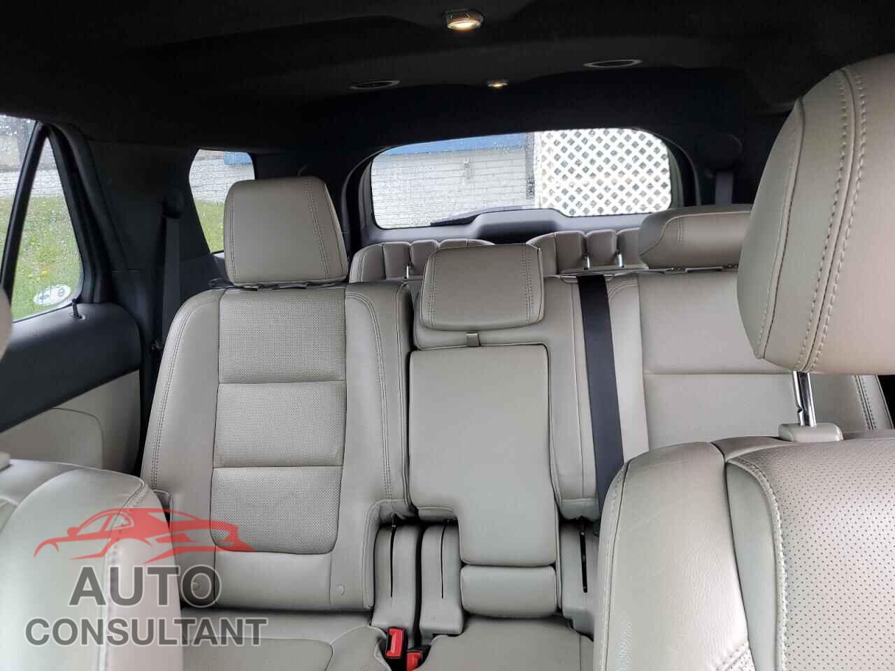 FORD EXPLORER 2012 - 1FMHK8F84CGA72416