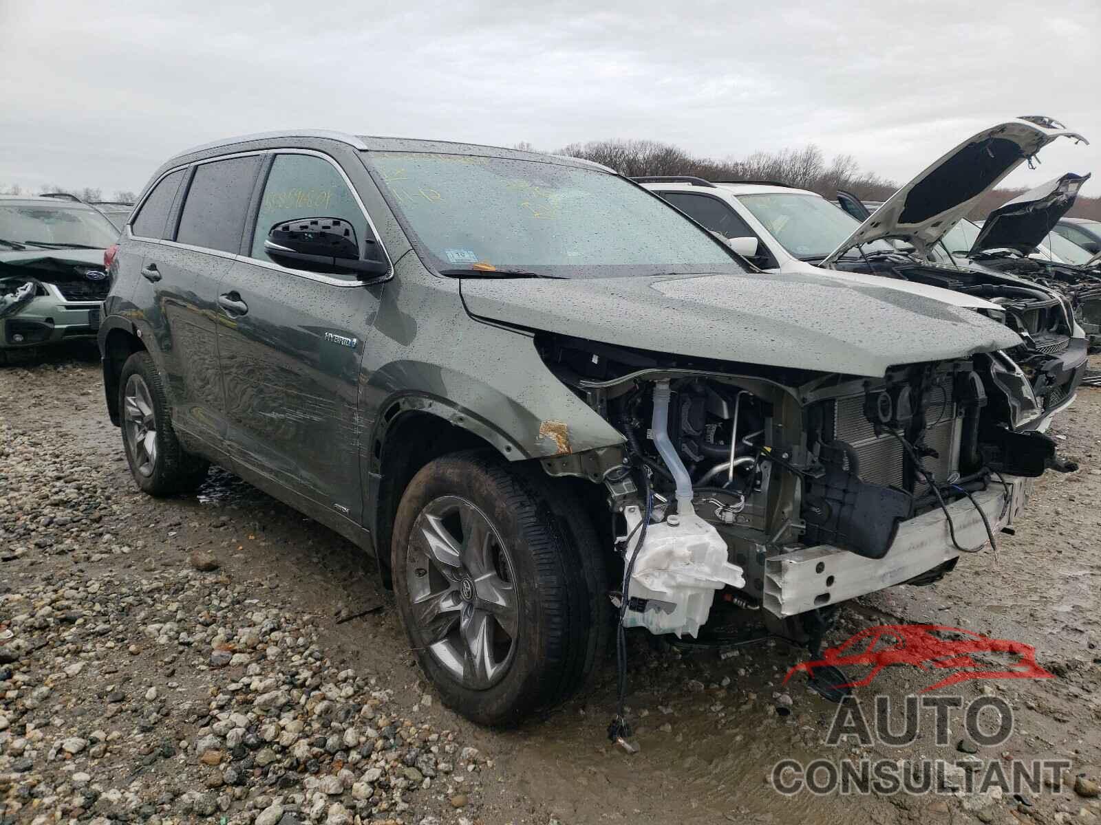 TOYOTA HIGHLANDER 2019 - 5TDDGRFH1KS066779