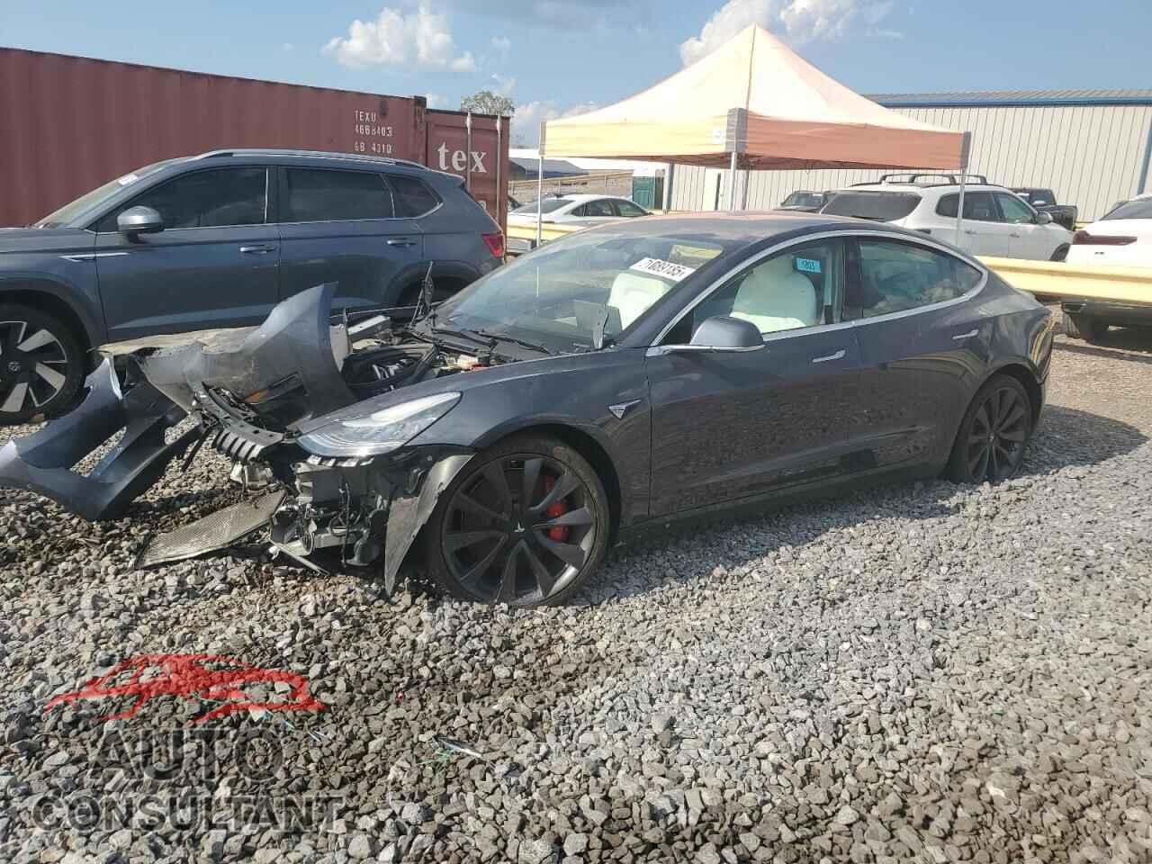 TESLA MODEL 3 2020 - 5YJ3E1EC4LF669563