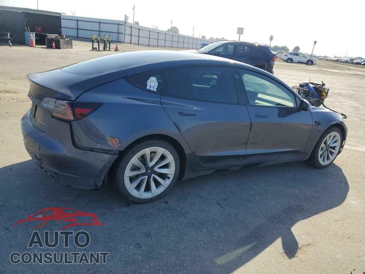 TESLA MODEL 3 2022 - 5YJ3E1EB0NF262267