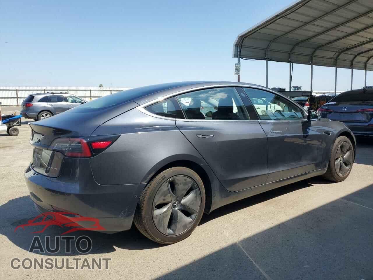 TESLA MODEL 3 2018 - 5YJ3E1EB2JF054885