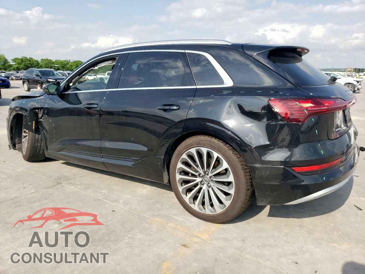 AUDI E-TRON 2019 - WA1VABGE1KB013888