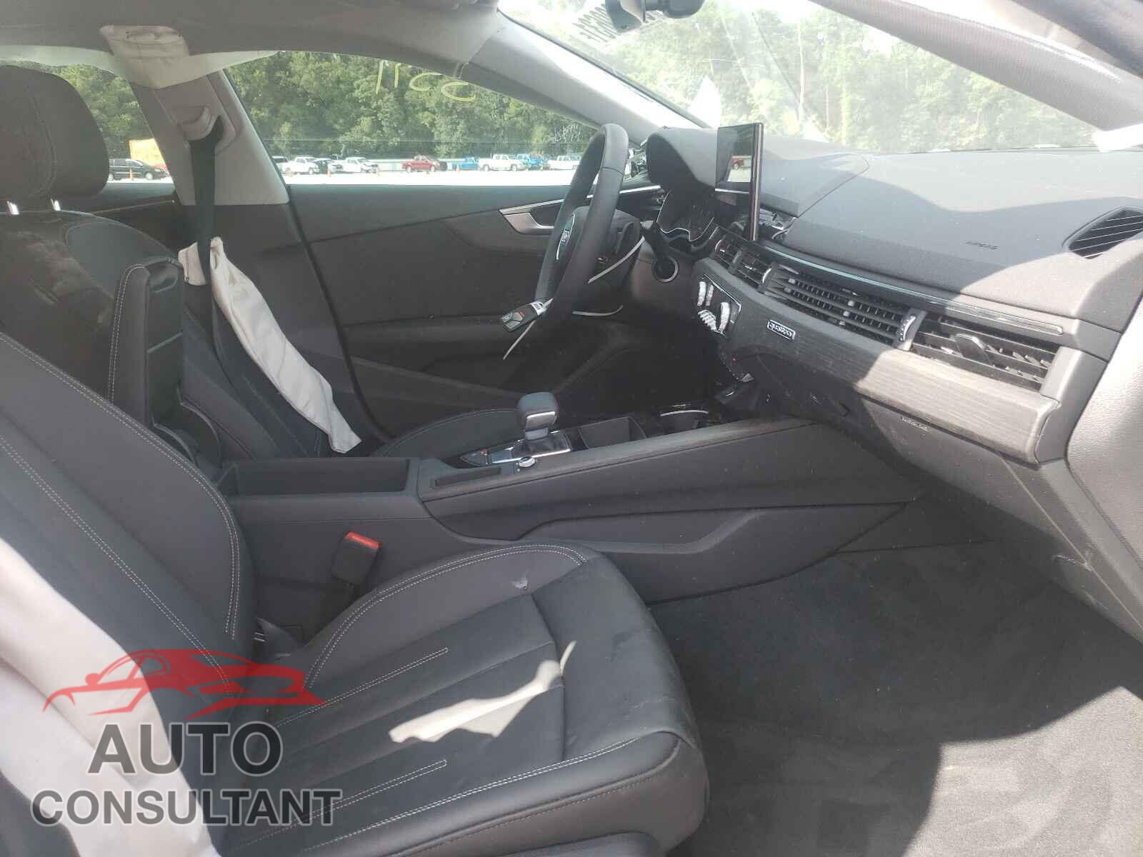 AUDI A5 2021 - WAUABCF59MA037144