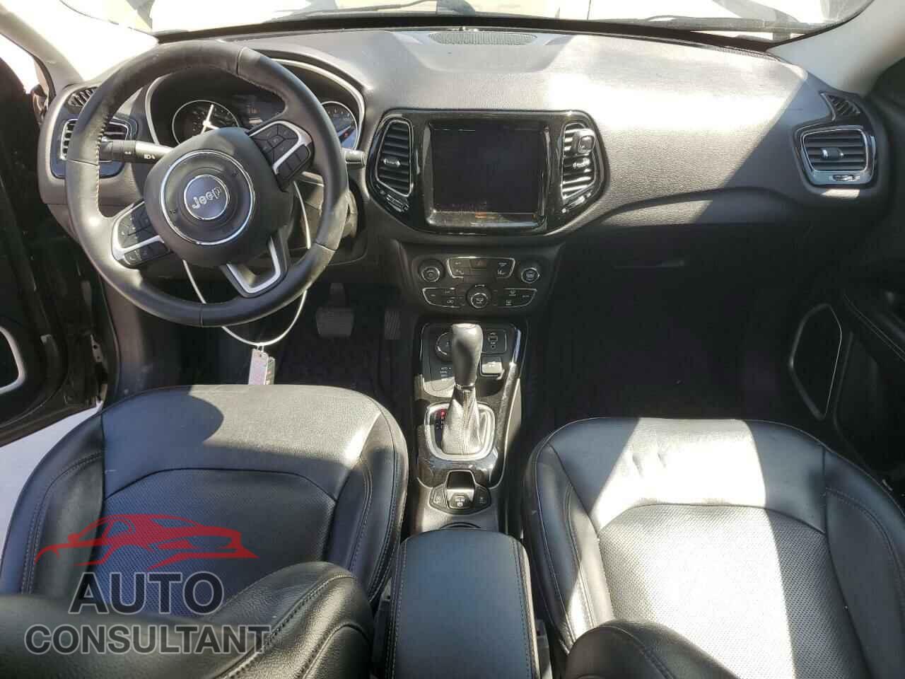 JEEP COMPASS 2018 - 3C4NJDCB0JT442563