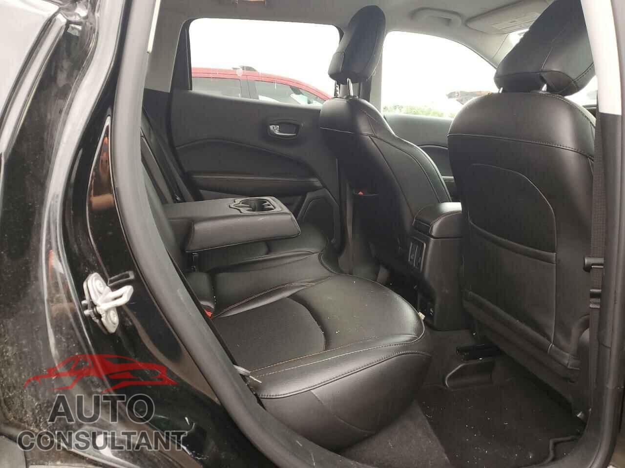 JEEP COMPASS 2020 - 3C4NJDCB0LT252202