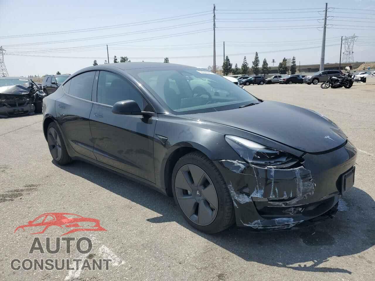 TESLA MODEL 3 2022 - 5YJ3E1EBXNF333183