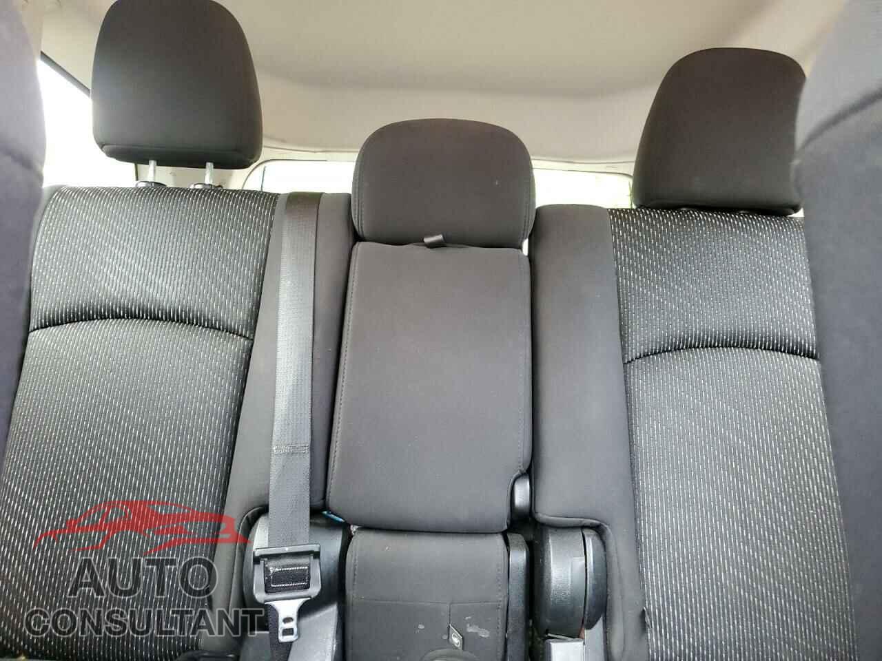 DODGE JOURNEY 2012 - 3C4PDCBB4CT323641