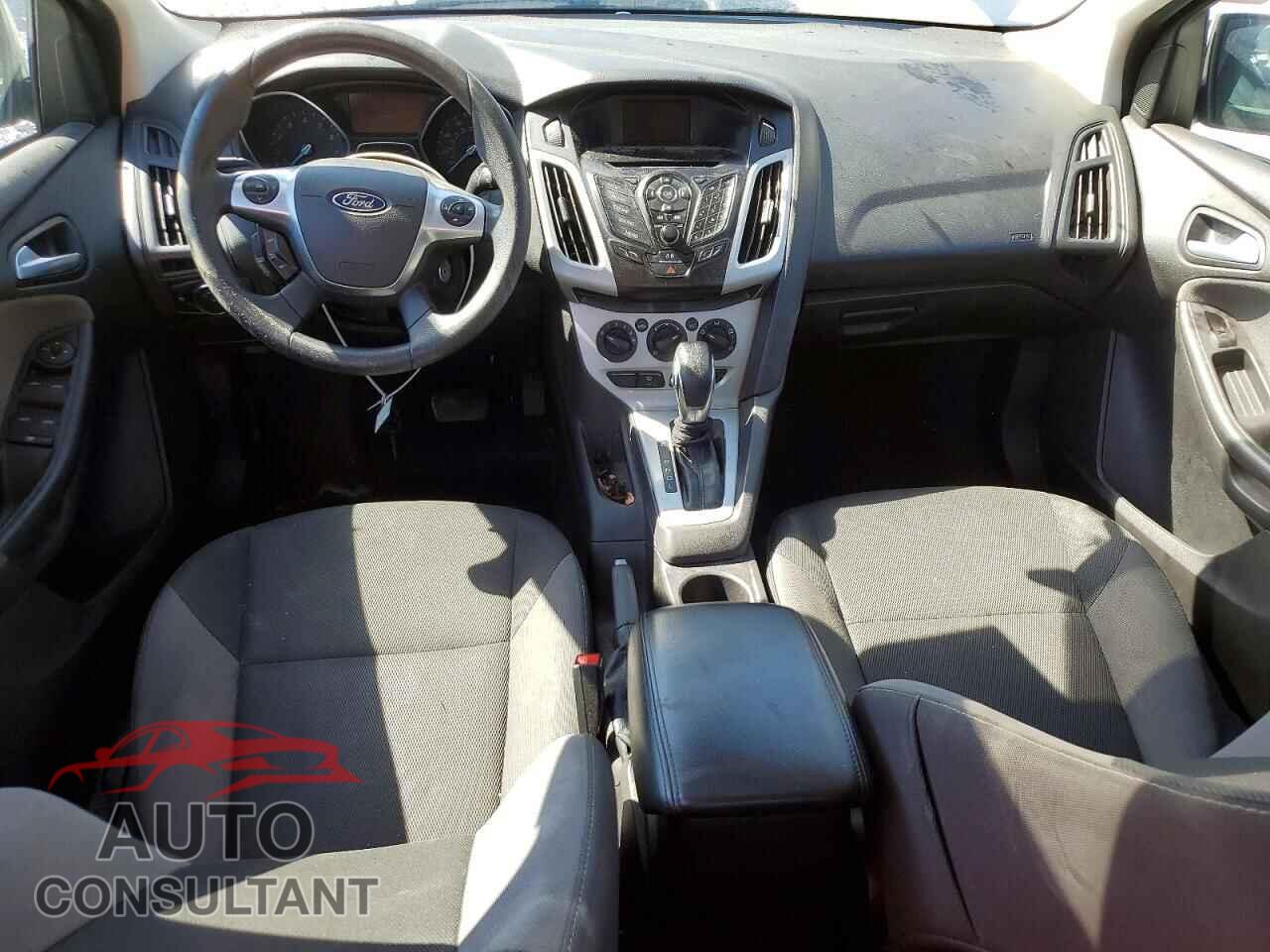 FORD FOCUS 2014 - 1FADP3F29EL295392