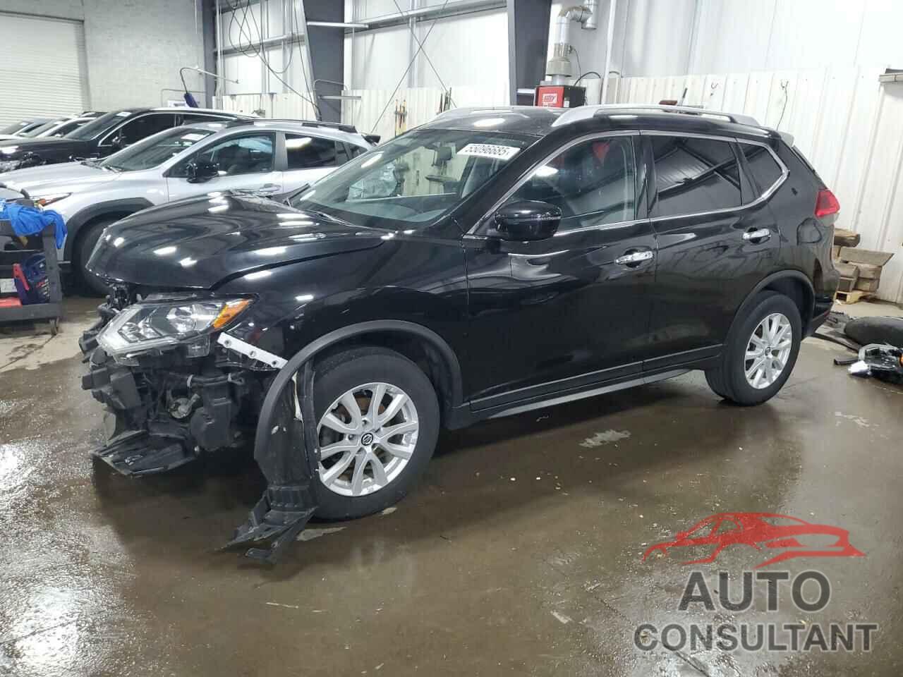 NISSAN ROGUE 2018 - JN8AT2MVXJW306512