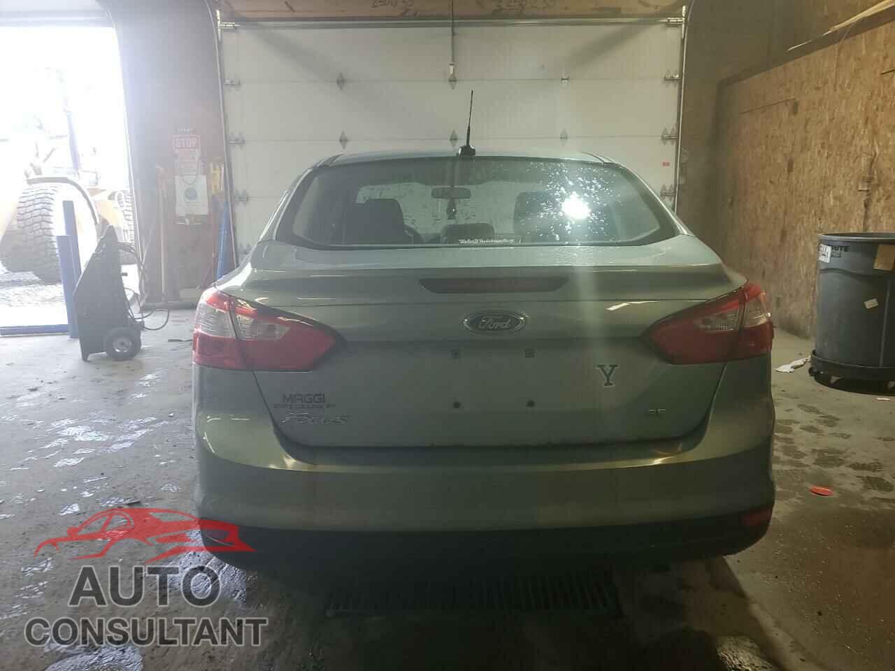 FORD FOCUS 2012 - 1FAHP3F21CL214660
