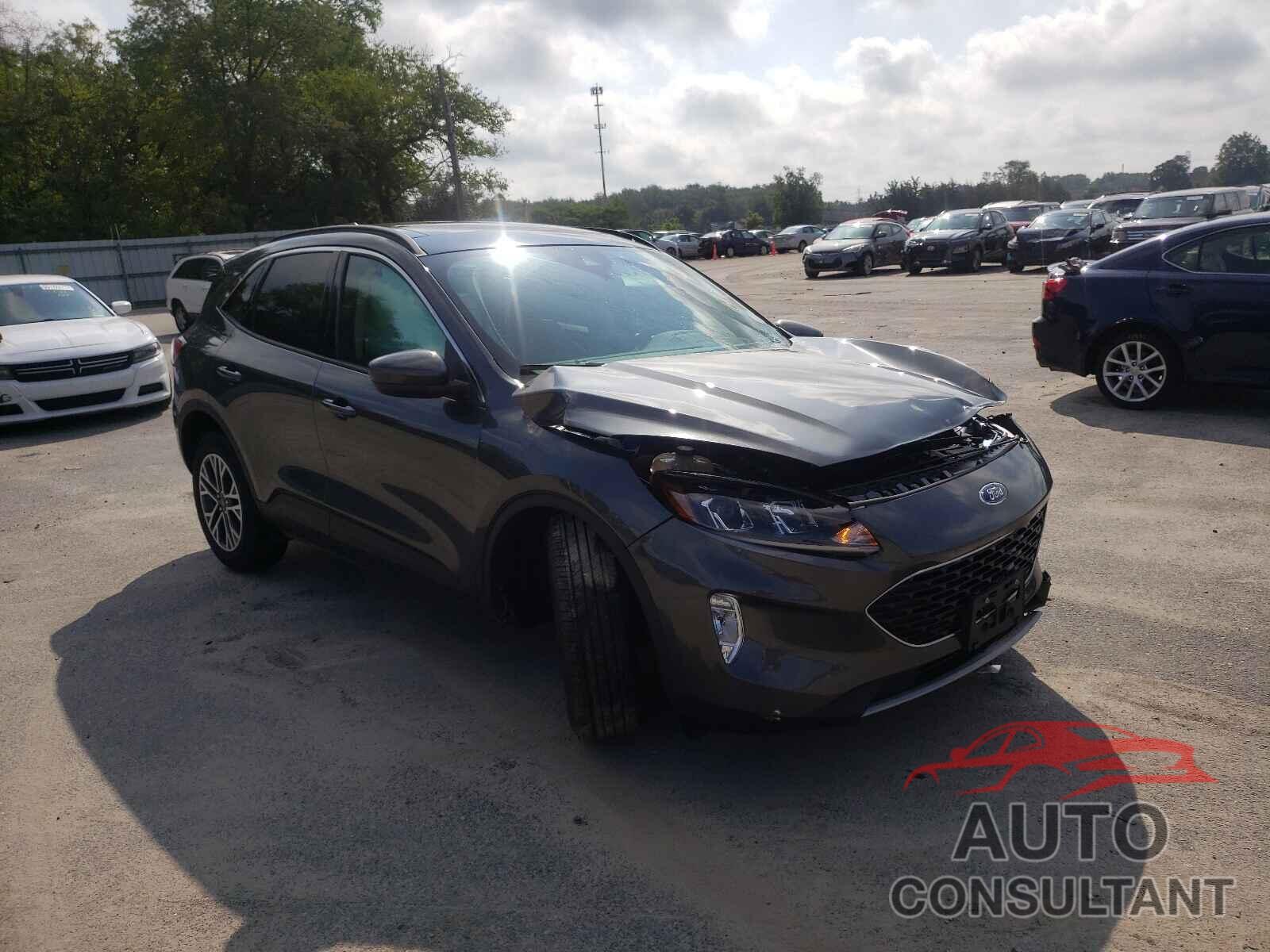 FORD ESCAPE 2020 - 1FMCU0H62LUB21714