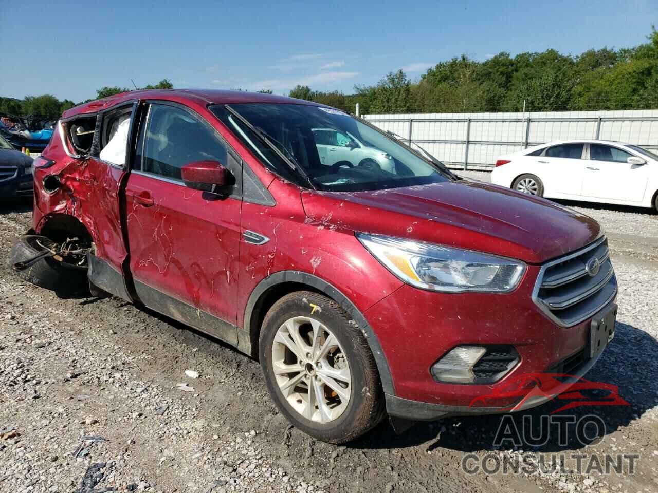 FORD ESCAPE 2017 - 1FMCU0GD1HUD11141