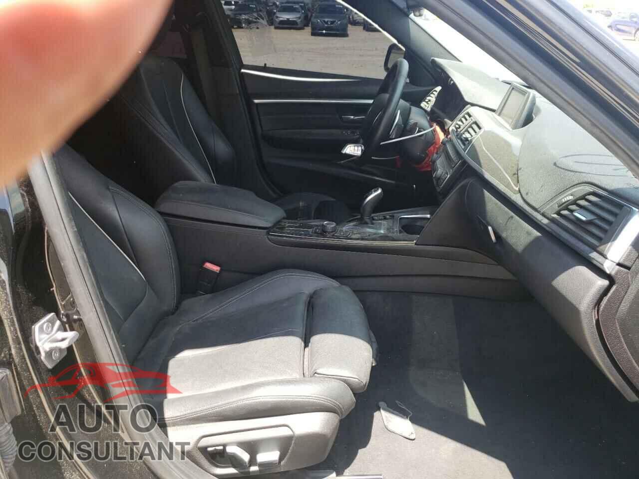 BMW 3 SERIES 2016 - WBA8E9C59GK646889