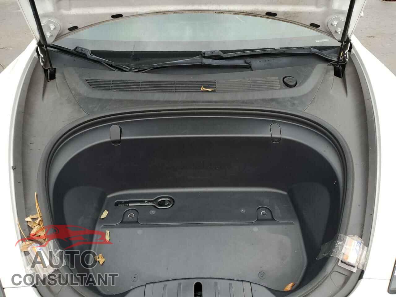 TESLA MODEL 3 2019 - 5YJ3E1EB3KF418622