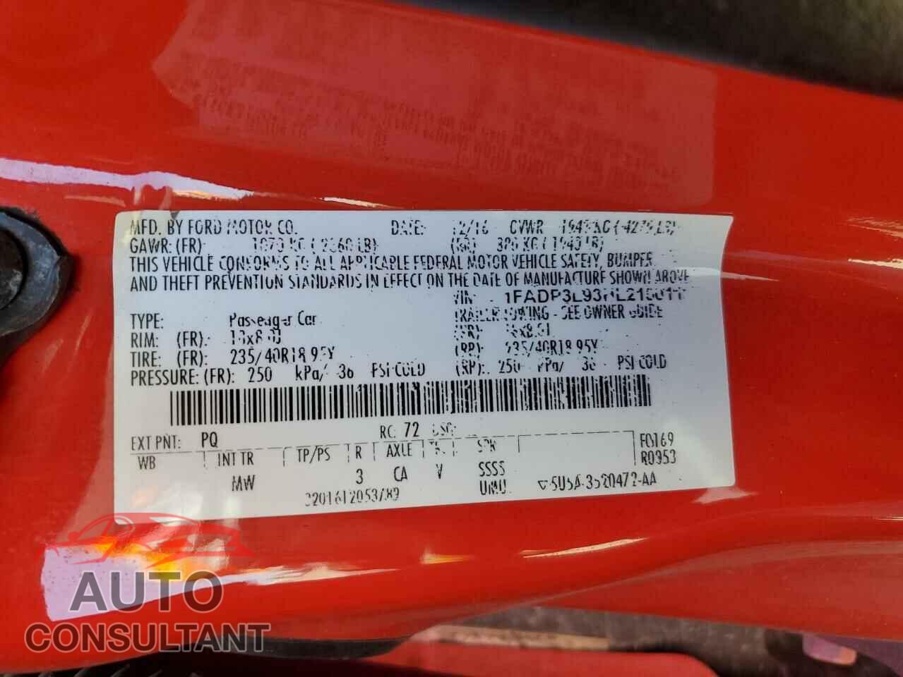 FORD FOCUS 2017 - 1FADP3L93HL215011