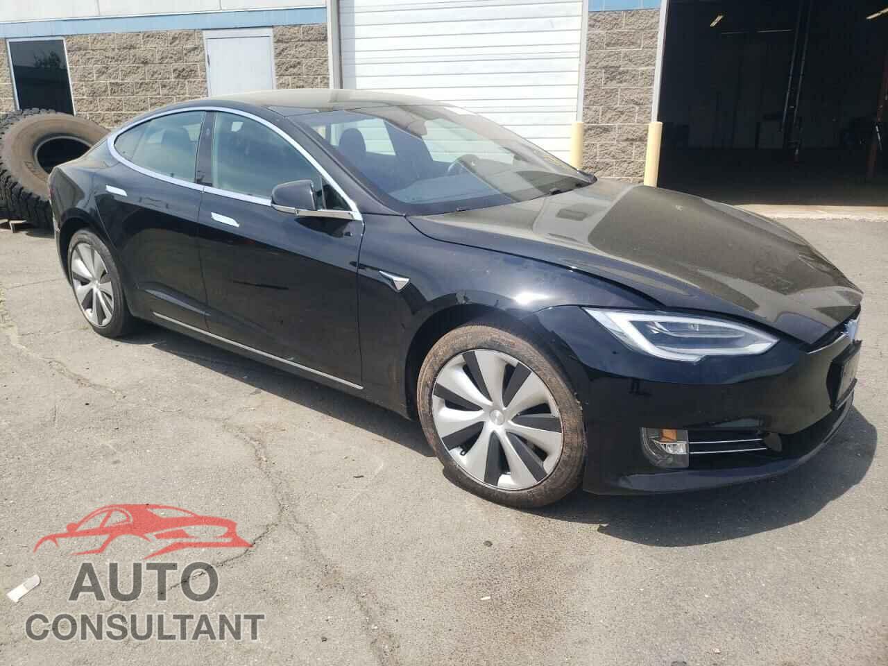 TESLA MODEL S 2020 - 5YJSA1E28LF412484