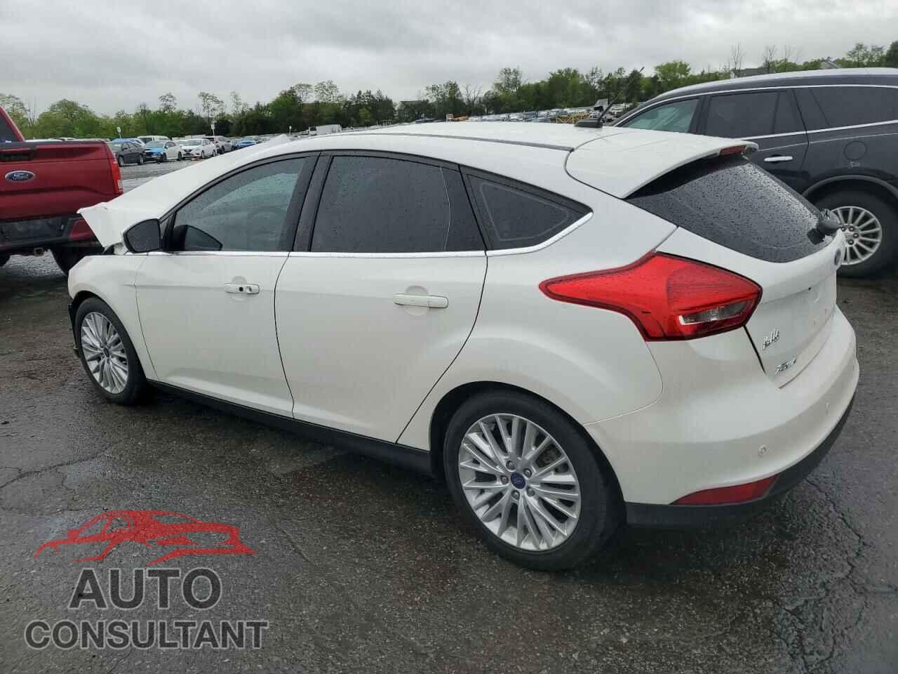 FORD FOCUS 2017 - 1FADP3N23HL244301