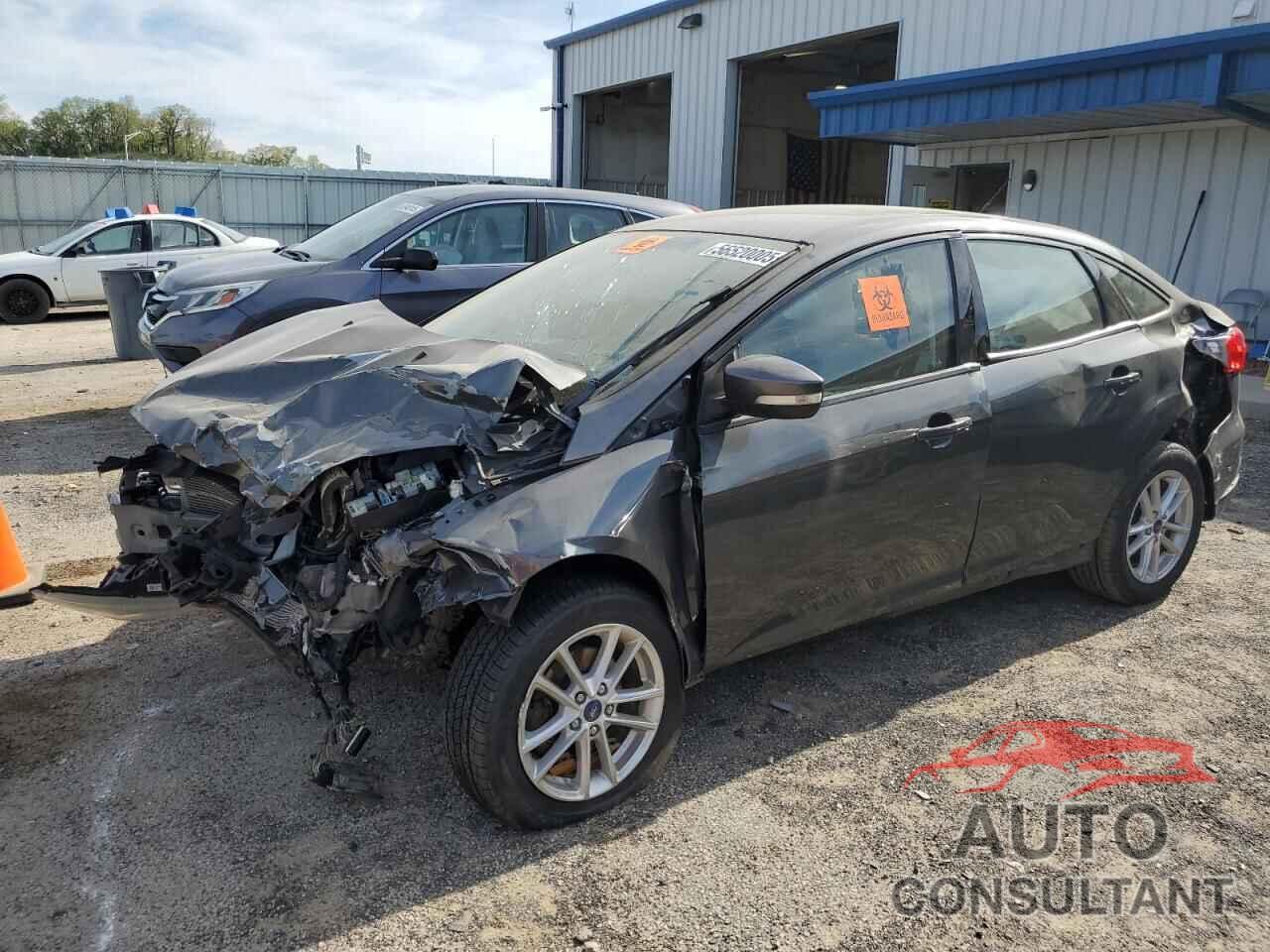 FORD FOCUS 2017 - 1FADP3F23HL228534