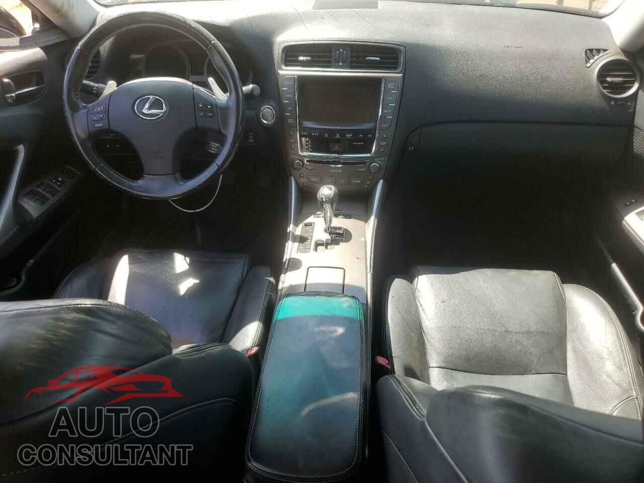 LEXUS IS 2010 - JTHCF5C26A2034695