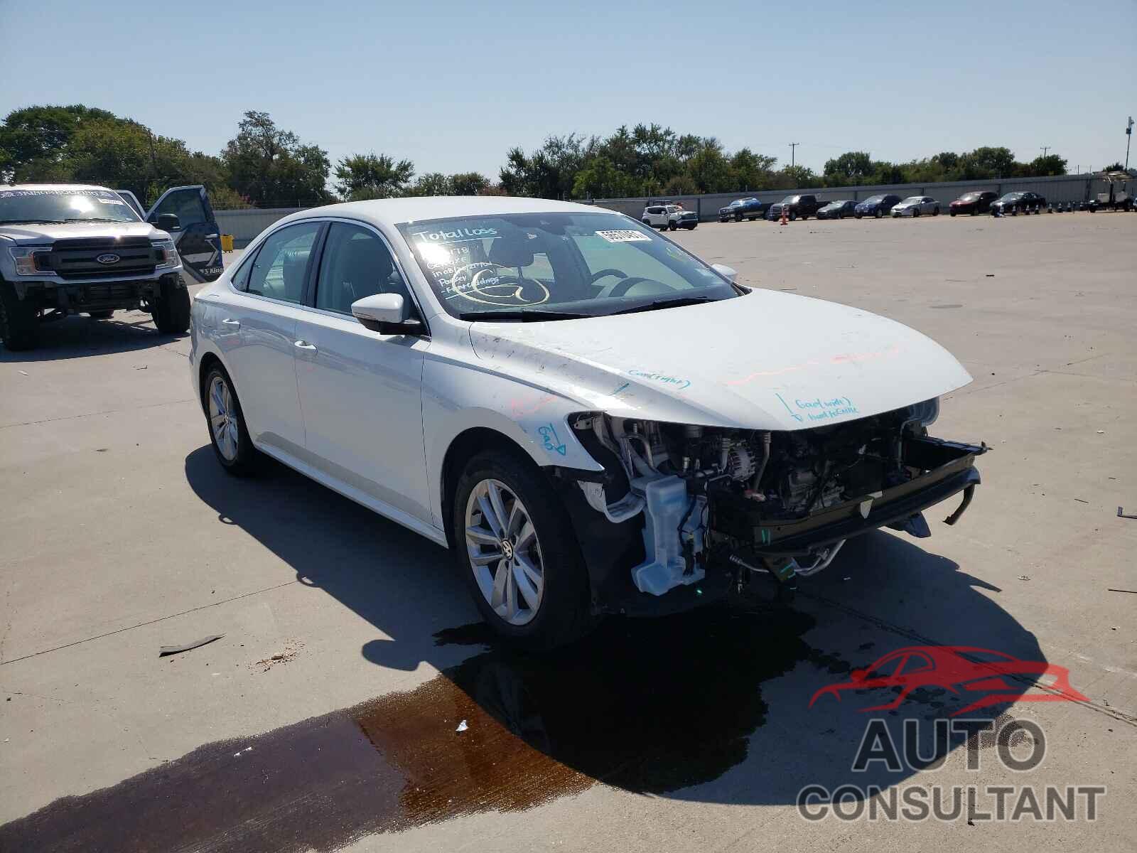 VOLKSWAGEN PASSAT 2020 - 1VWSA7A3XLC025172