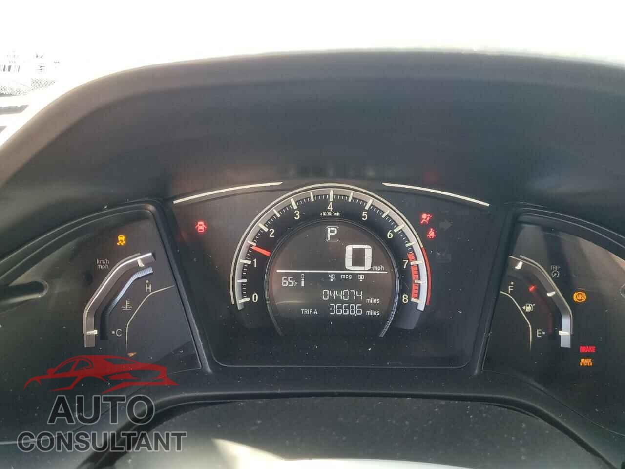 HONDA CIVIC 2017 - 2HGFC2F56HH544821