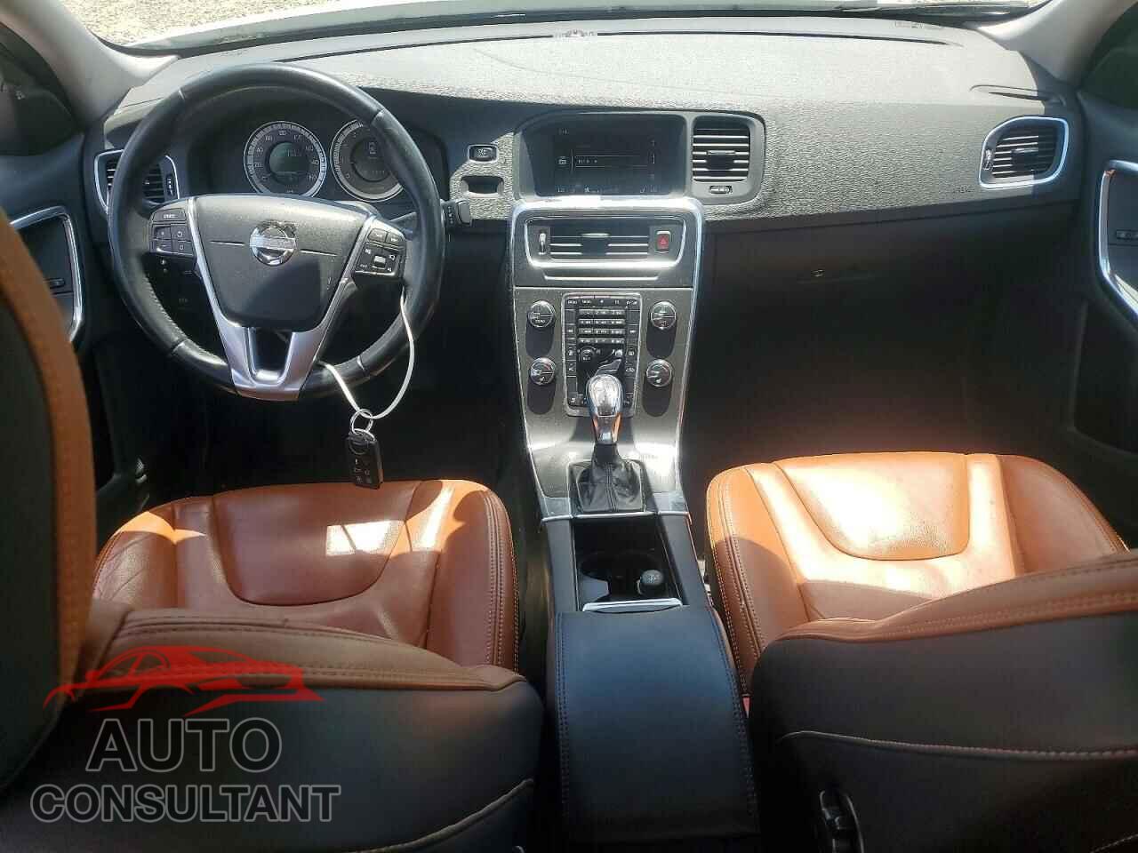 VOLVO S60 2013 - YV1612FS2D2183496