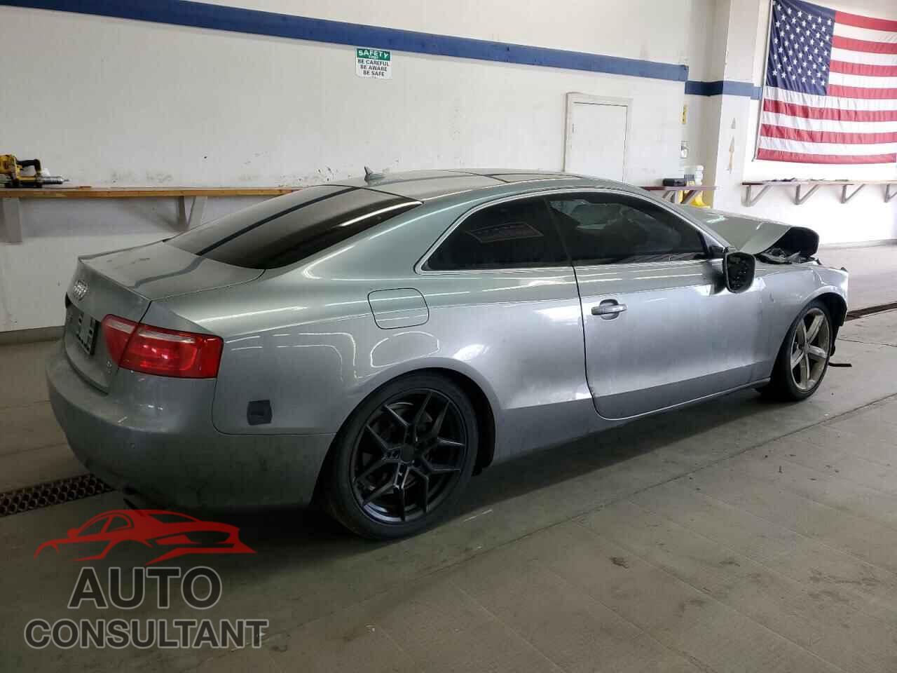 AUDI A5 2009 - WAUDK78T69A008854