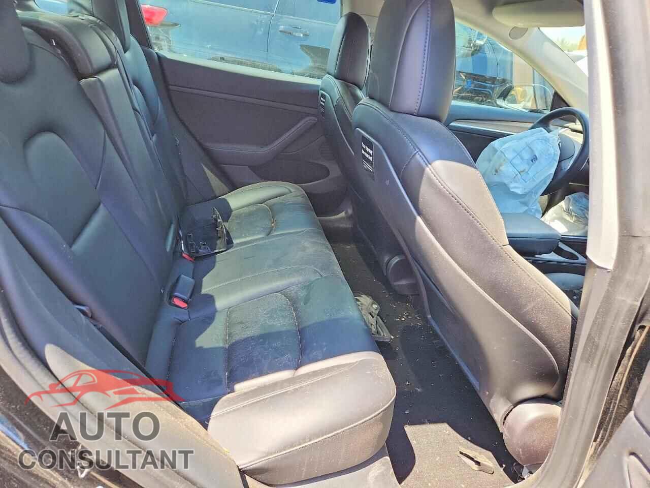 TESLA MODEL 3 2022 - 5YJ3E1EA8NF206679