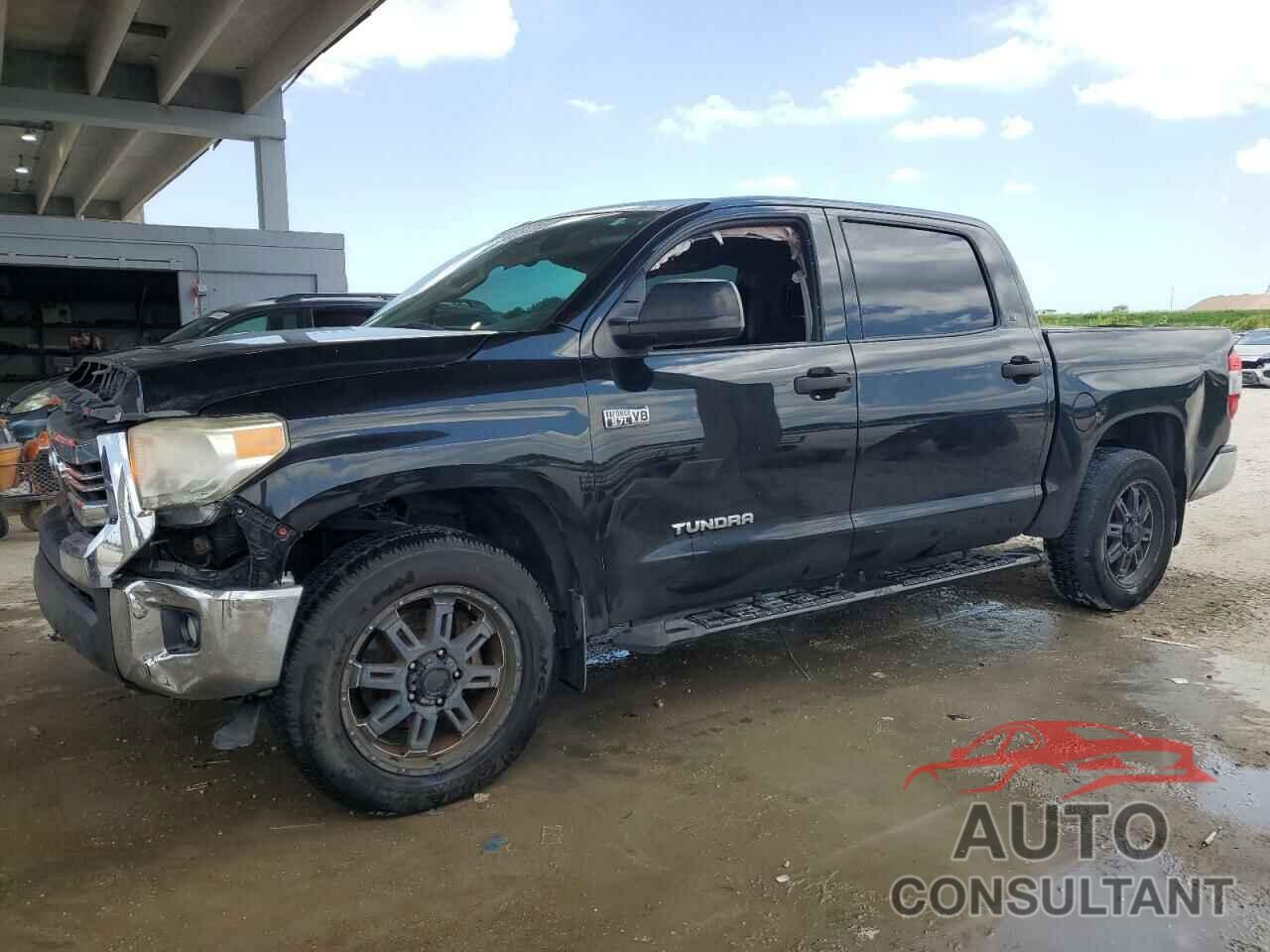 TOYOTA TUNDRA 2017 - 5TFDW5F17HX613894